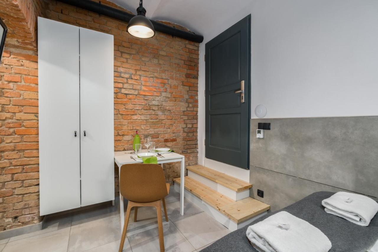 Underground Level Apartments Strzalowa By Renters Poznań Esterno foto