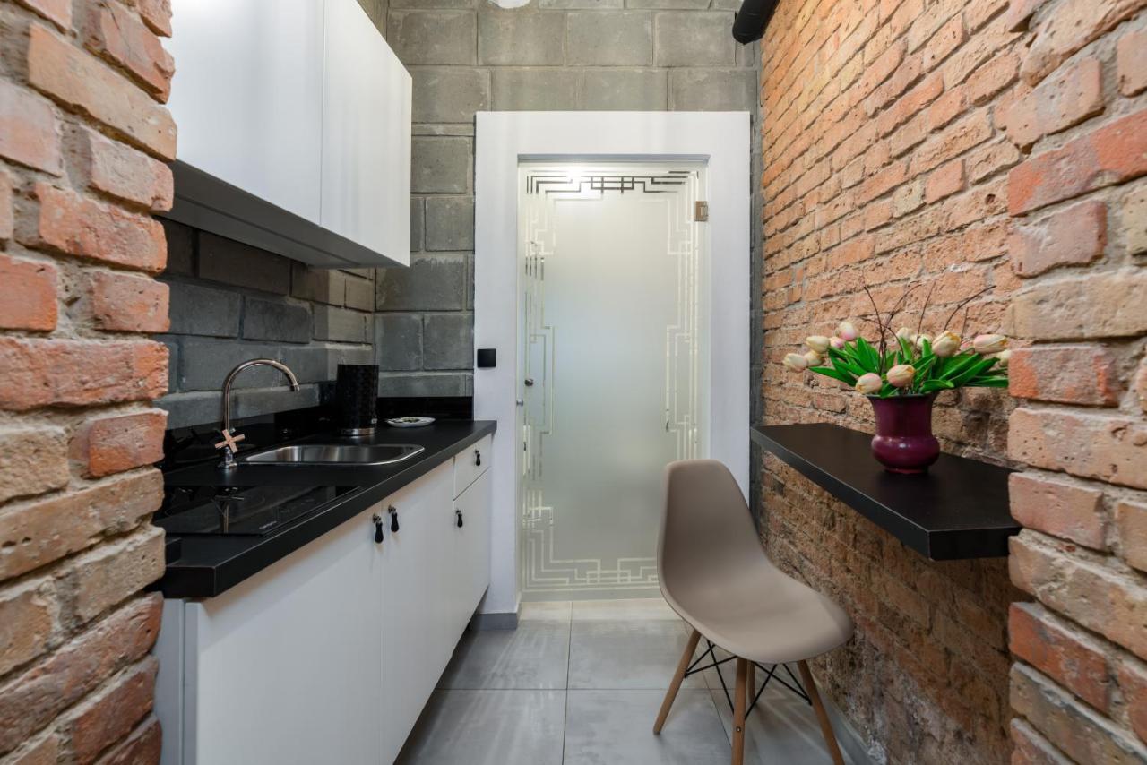 Underground Level Apartments Strzalowa By Renters Poznań Esterno foto