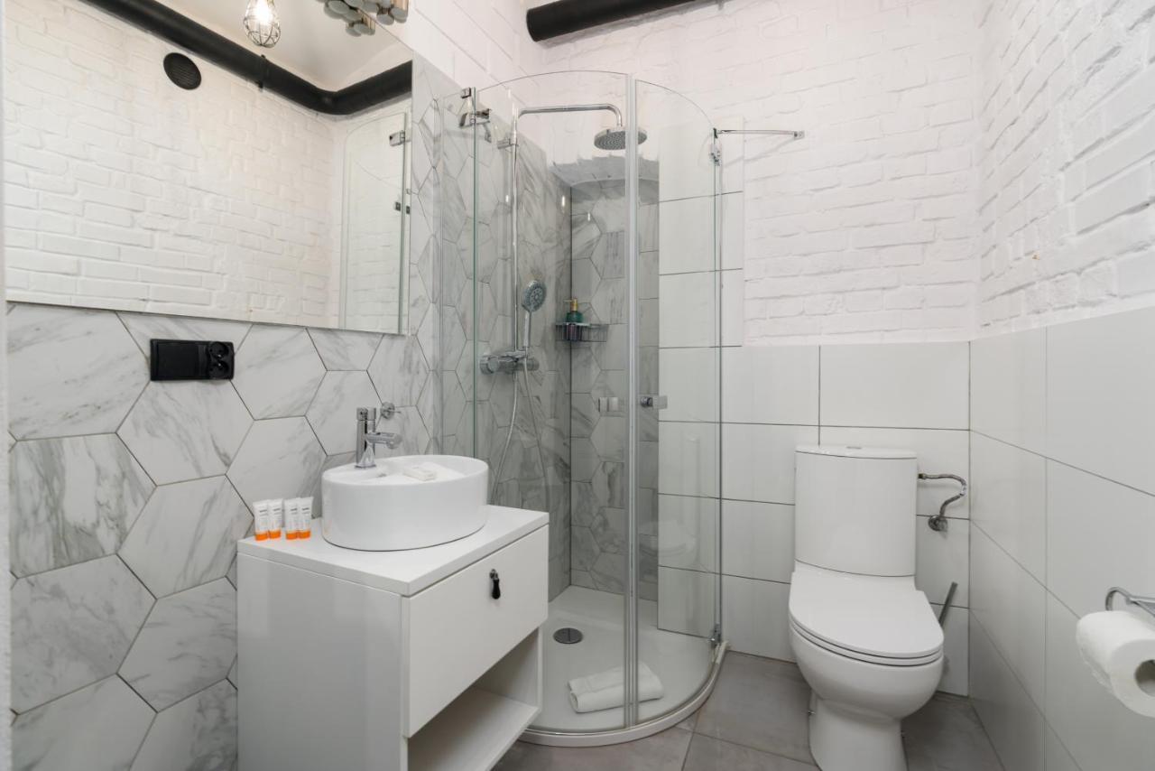 Underground Level Apartments Strzalowa By Renters Poznań Esterno foto